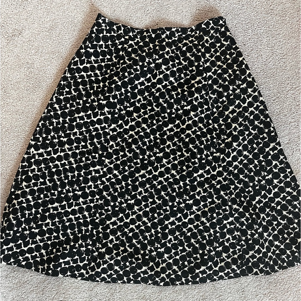 Talbots Petites Black and Cream skirt size 8
